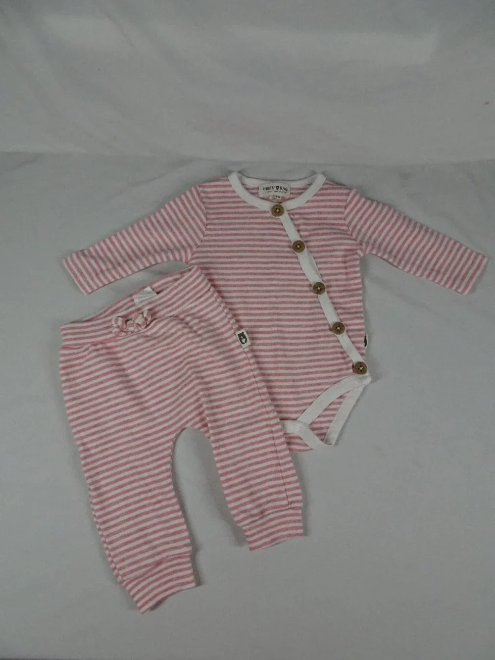 Rabbit + Bear by Emily and Oliver Baby Girl 2 Piece Set Size 3-6 Months